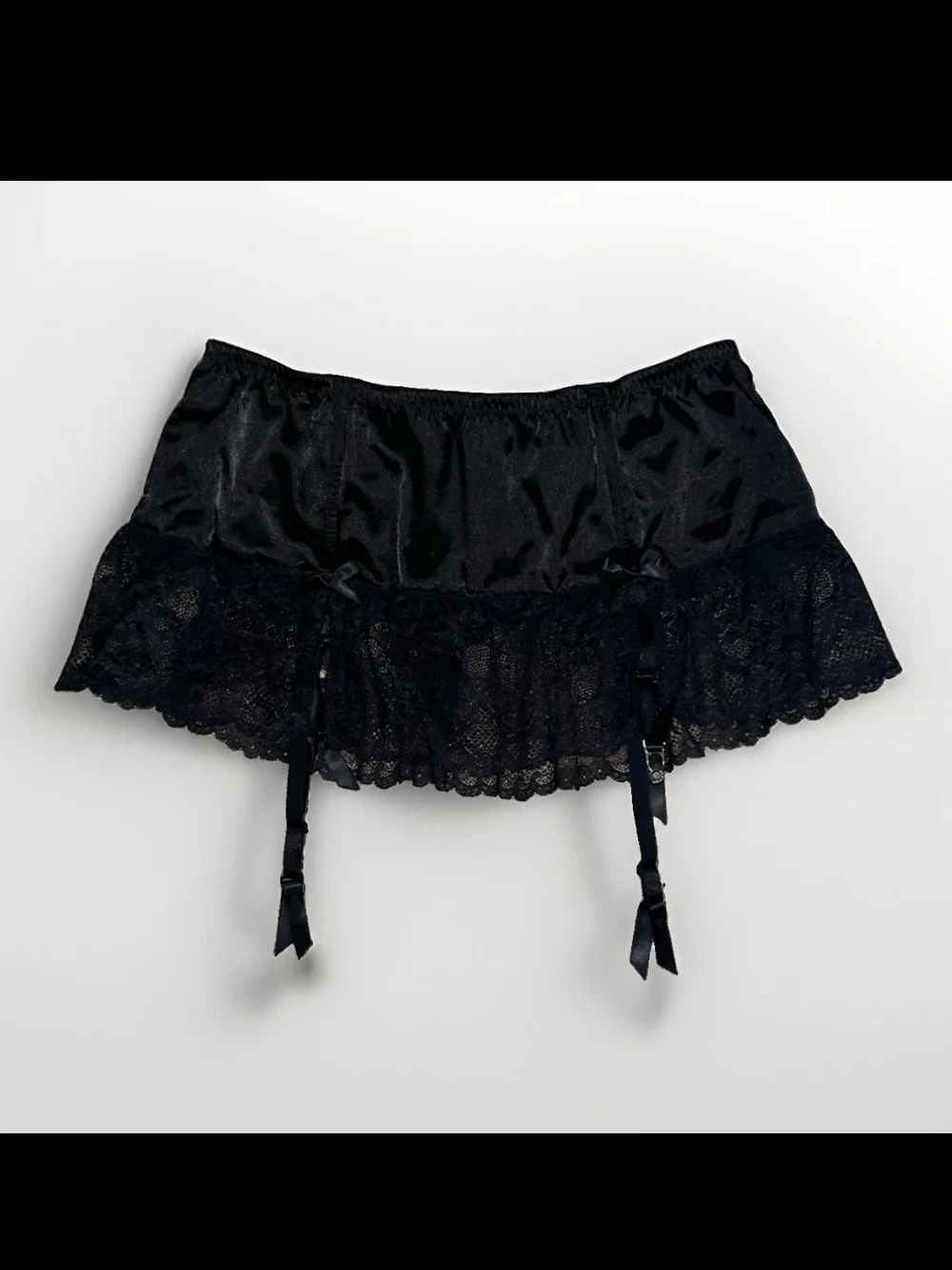 Cacique Black Satin And Lace Garter Skirt 26/28 Nwt